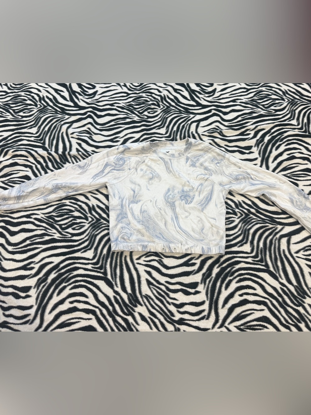 Hollister Marbled Cropped Crew Neck Sweater